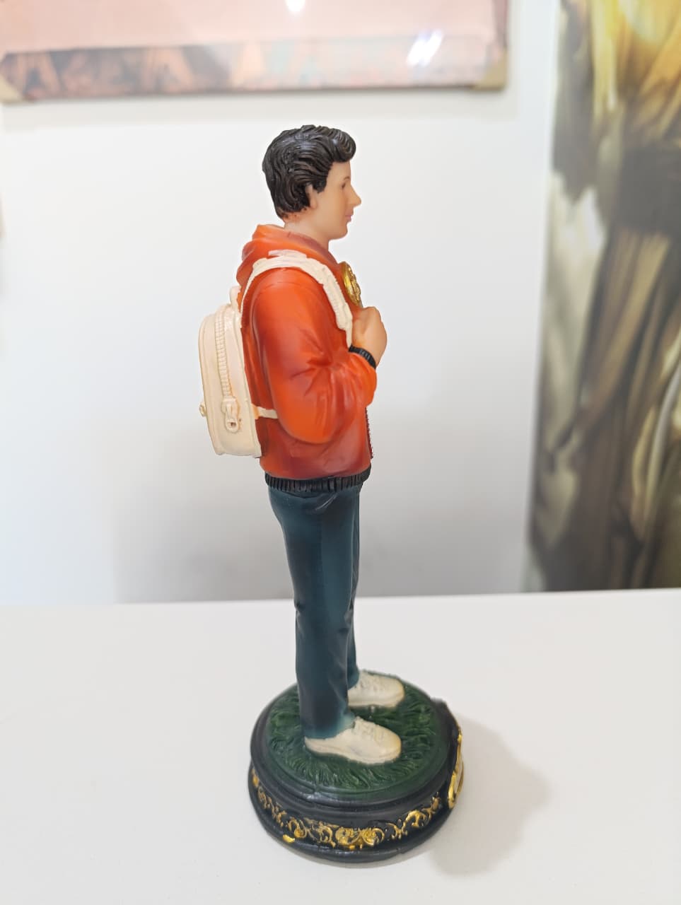 imagem-de-sao-carlo-acutis-em-resina-20cm-2